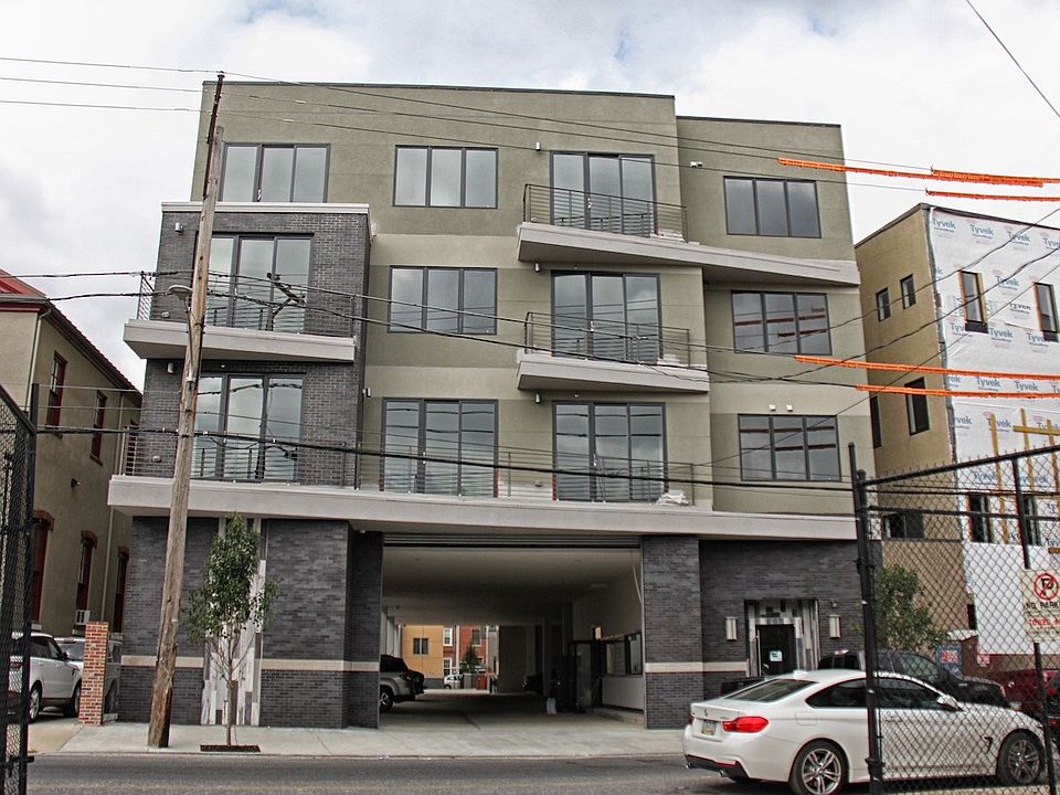 1st image of 820-24 N 3rd St Unit 204
