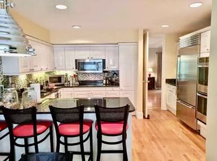 253 Nahanton St, Newton, MA 02459
