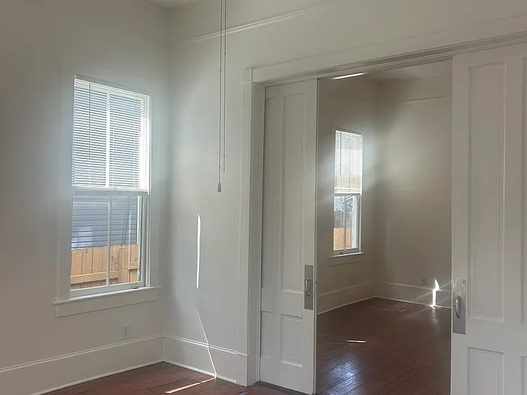310 W Park Ave #A — Photo 6
