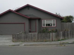 2005 Thiel Ave, McKinleyville, CA 95519