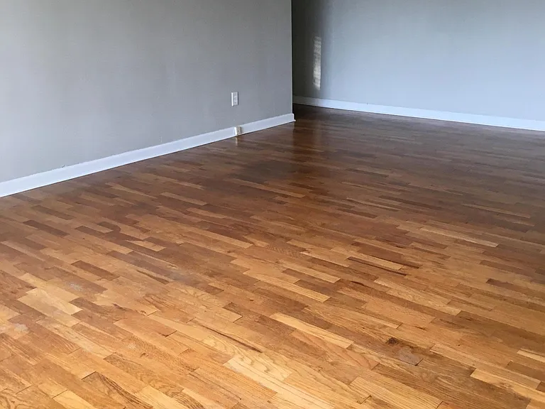 2285 Oakway Ter — Photo 10