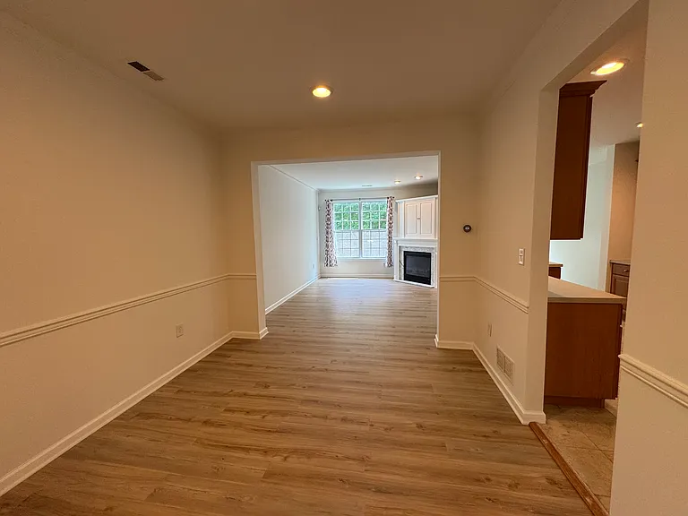 47 Hoover Ave — Photo 5