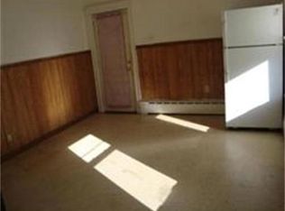 24 Robinson St #2, Webster, MA 01570