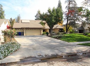 7526 N 6th St, Fresno, CA