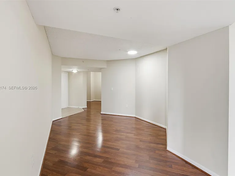 520 SE 5th Ave #2403 — Photo 28