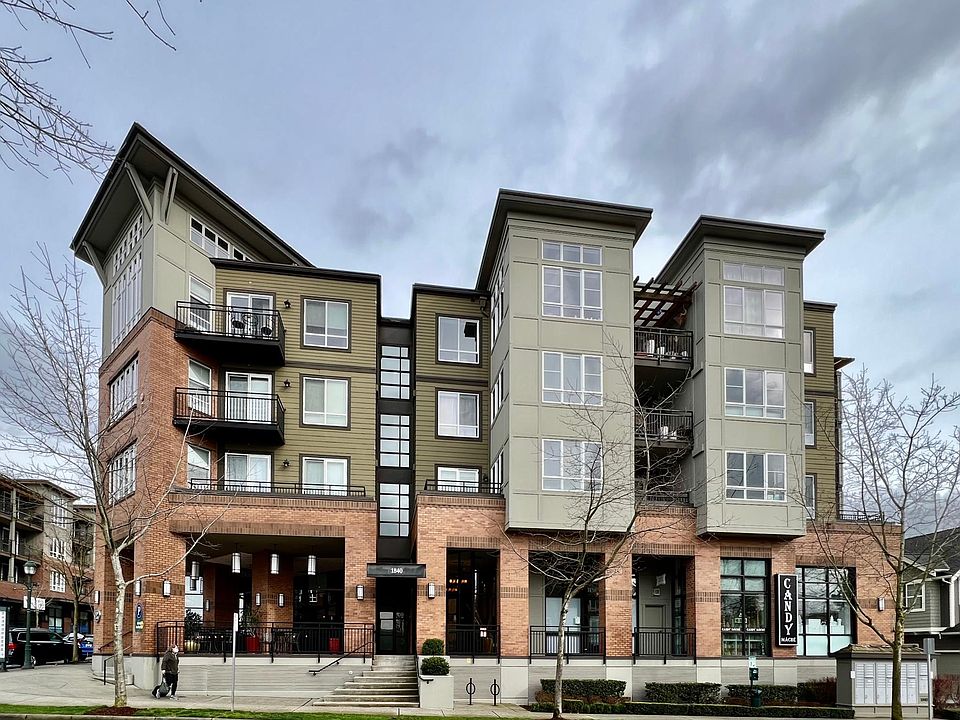 1st image of 1840 25th Ave NE APT 409