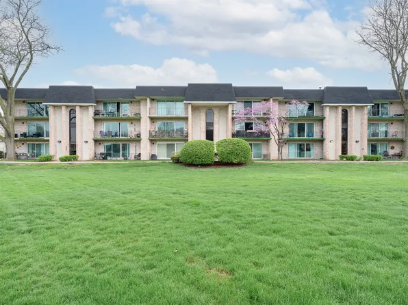 9202 S Pulaski Rd APT 1E, Oak Lawn, IL 60453