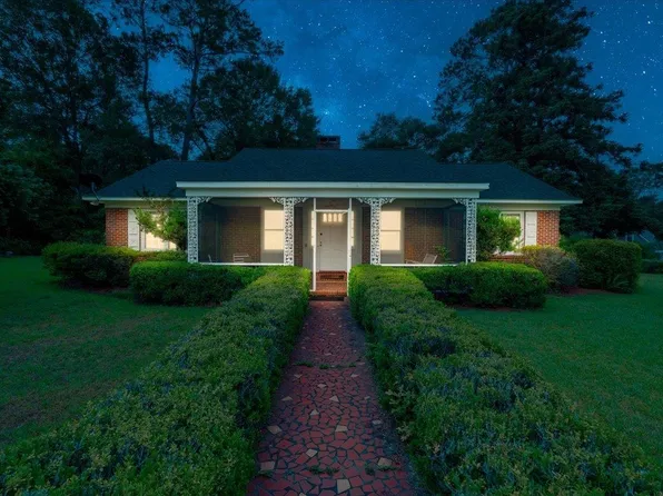 921 Forest Dr, Quincy, FL 32351