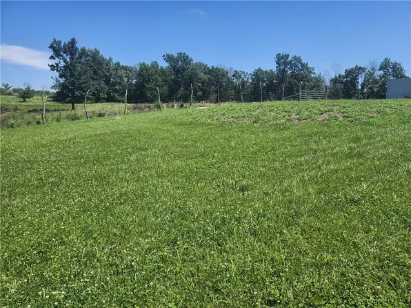 22211 Blue Bird Pl, Princeton, MO 64673