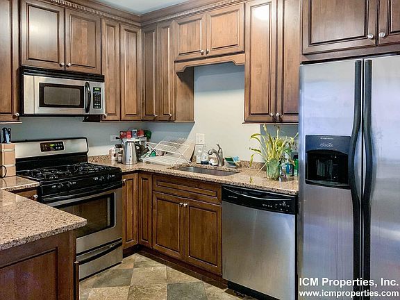3rd image of 4826 N Paulina St #3