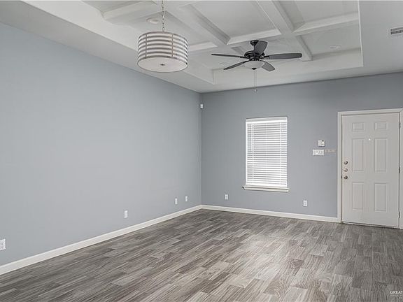 5th image of 513 Teague Ave