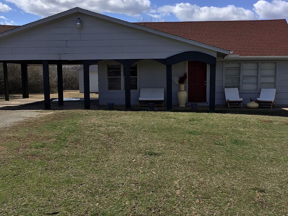Beautiful 1950s country bungalow in the City