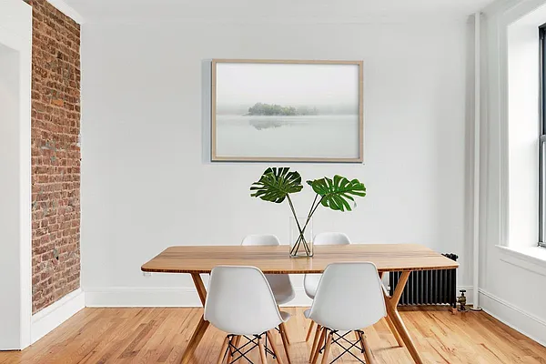 Rented by Compass | media 36