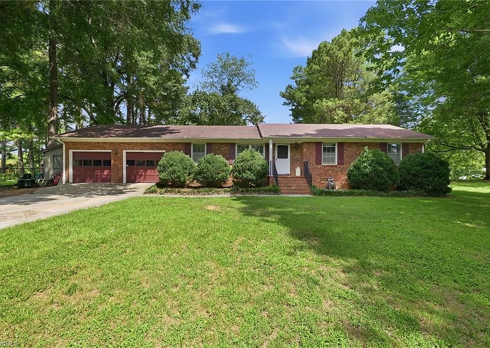 1st image of 5009 Mallard Lake Dr