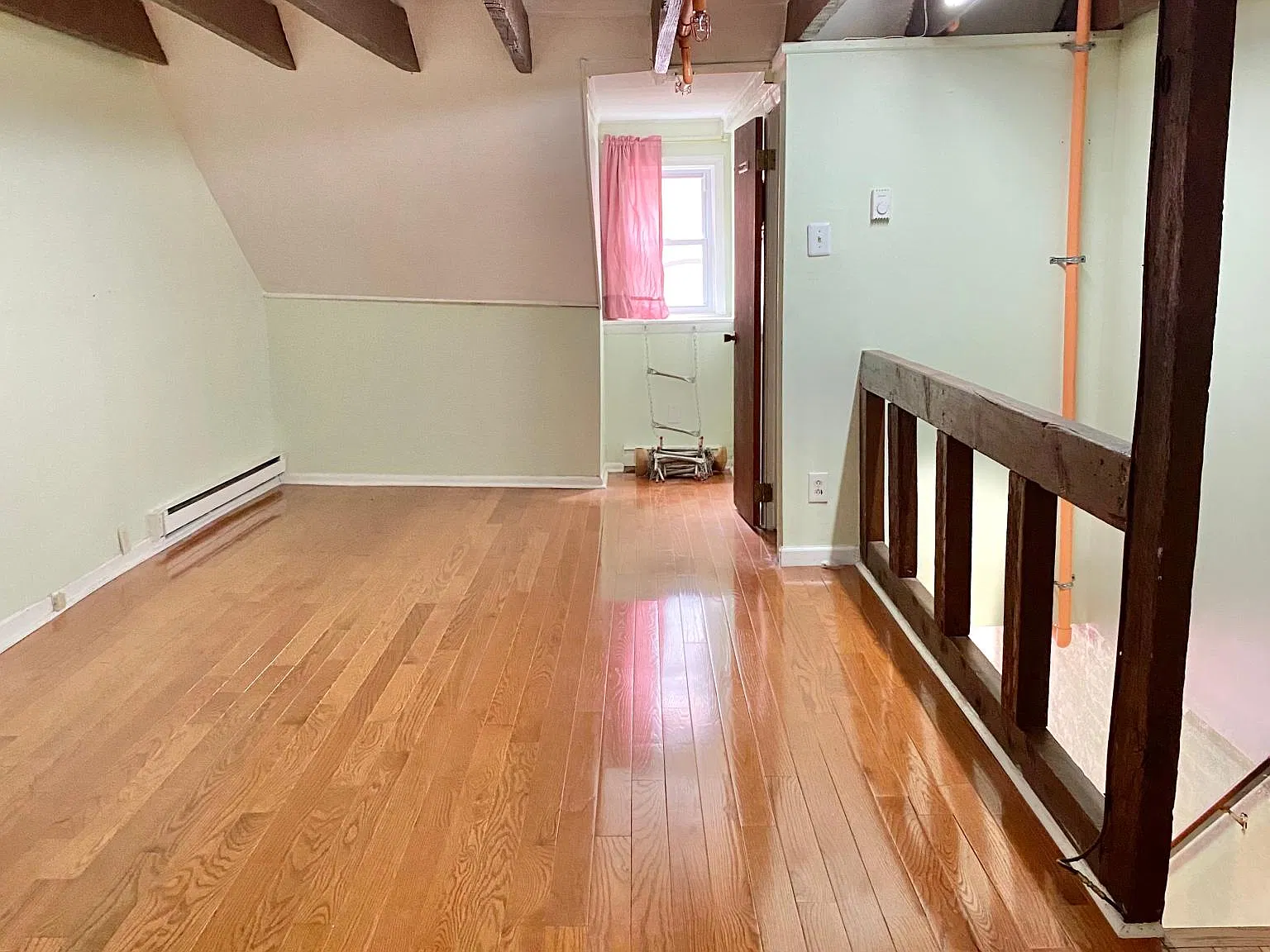 41 S Strawberry St — Photo 4
