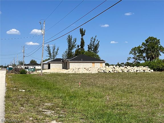 5th image of 204 NE 31st Ter
