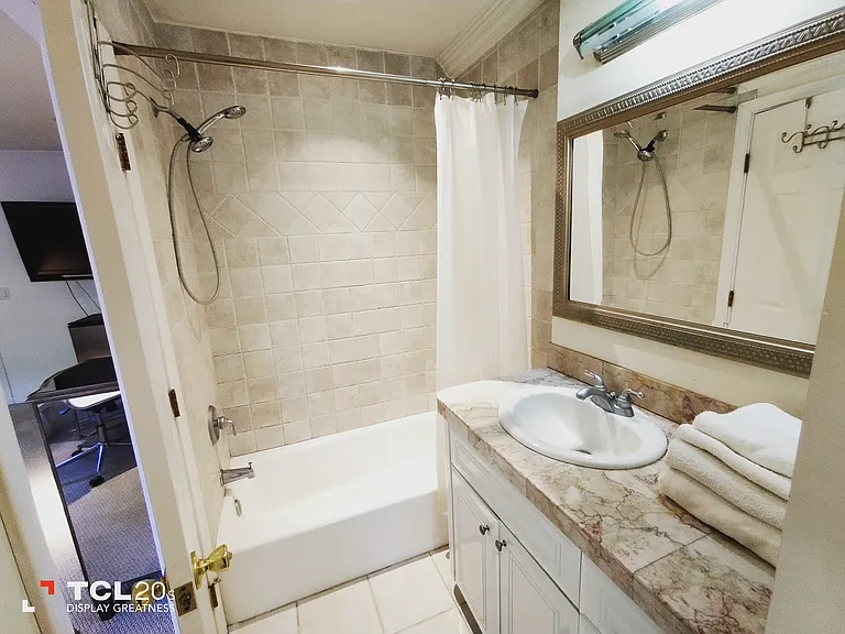 8586 Crescent Dr — Photo 8