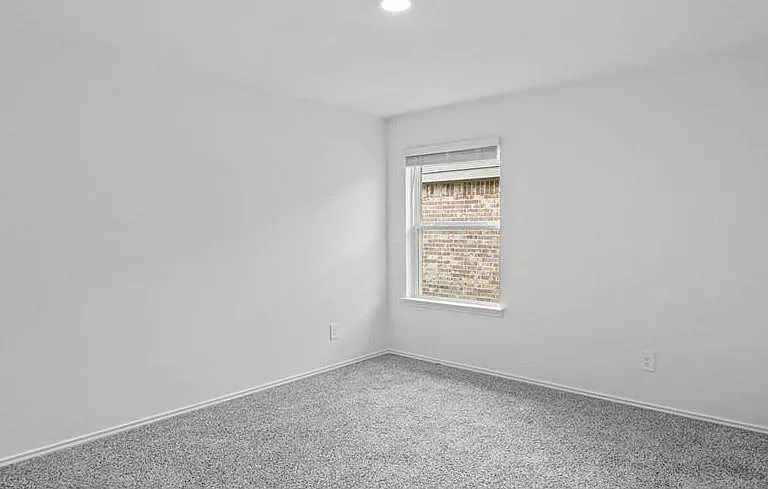 23907 Stardust Valley Dr — Photo 2