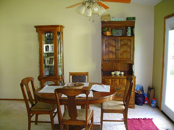 4th image of 307 Hillcrest Dr