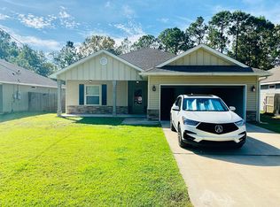 2267 Tom St, Navarre, FL 32566