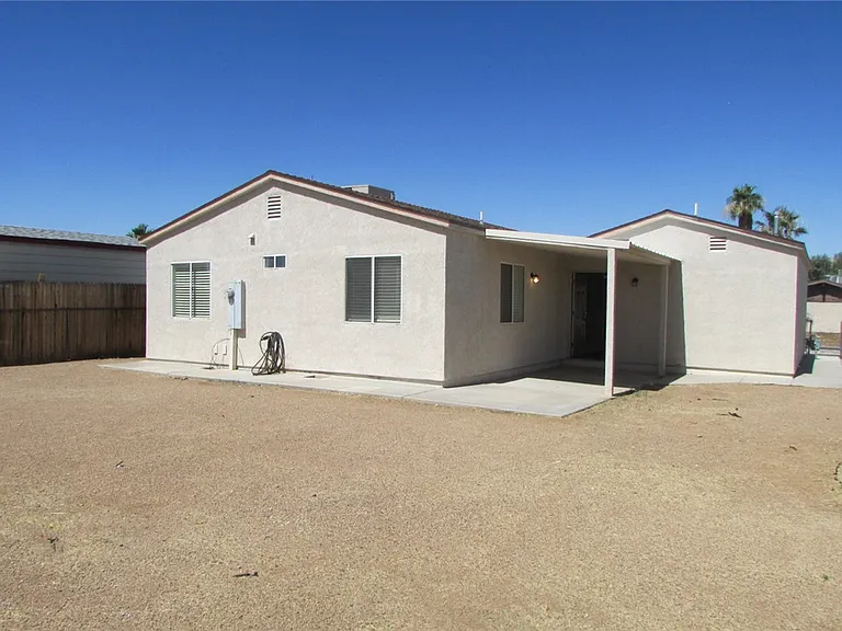 548 Ramar Rd — Photo 15