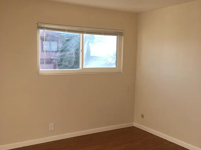 105 Boysen St — Photo 8