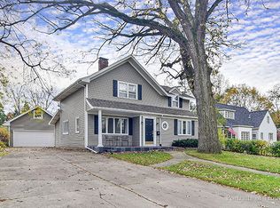 649 Hillside Ave, Glen Ellyn, IL