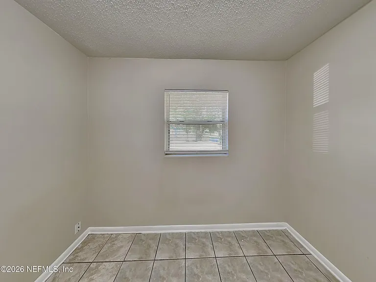 237 Blairmore Blvd — Photo 11