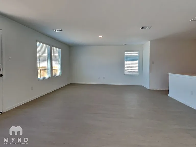 539 Layne Overlook — Photo 7
