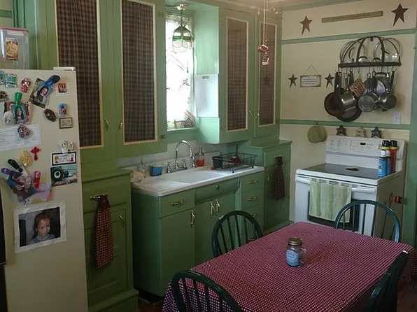 409 E Mahanoy St, Mahanoy City, PA 17948