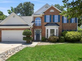 8847 Bryson Bend Dr, Charlotte, NC 28277