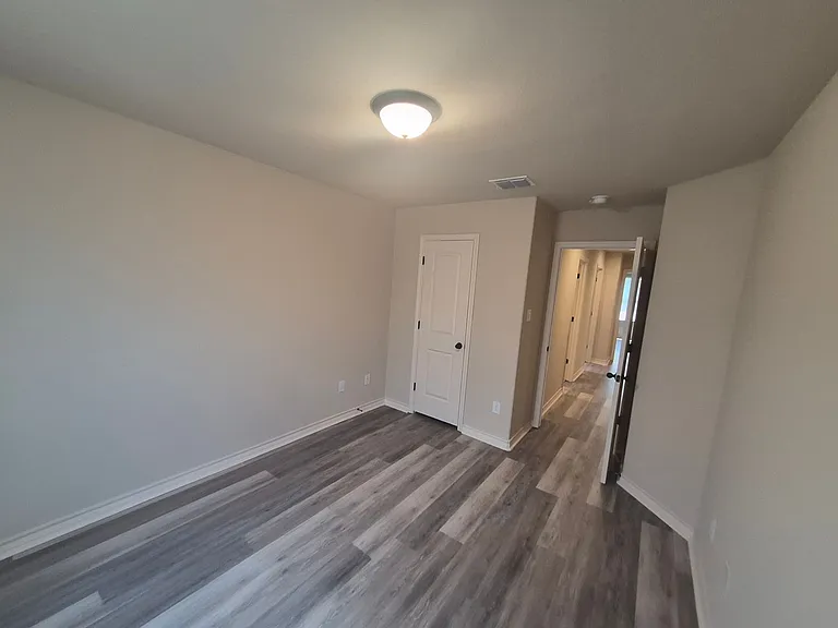6858 Lakeview Dr #101 — Photo 21