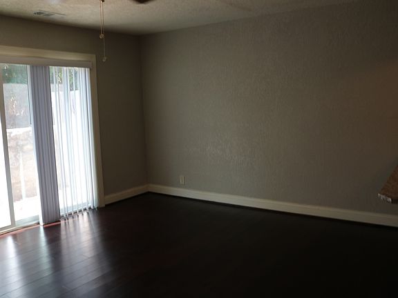 2nd image of 3900-3902 Booth St #1B
