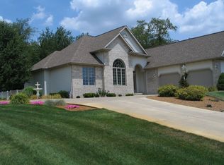 5235 N Sawgrass Ln, Leesburg, IN