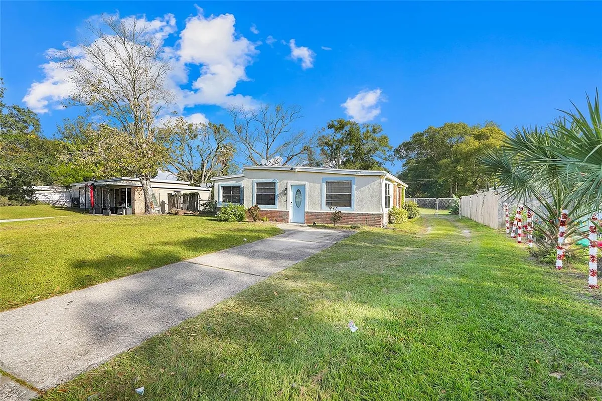 Building Photo - 107 Garrison Dr
