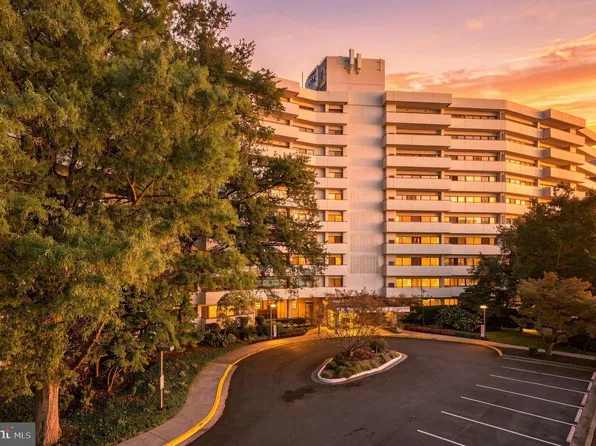 5300 Columbia Pike APT 714, Arlington, VA 22204