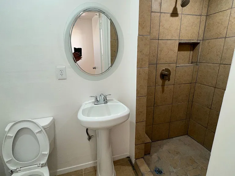 5861 Swallow Ln — Photo 9