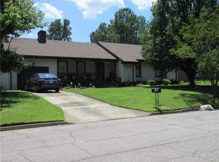 4509 Regent Dr, Portsmouth, VA 23703