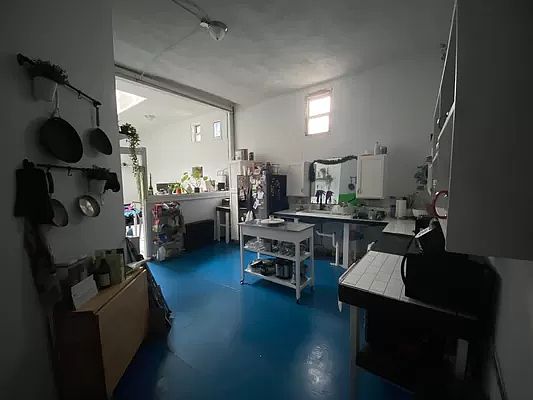 3rd image of 104 Meserole St Floor 1