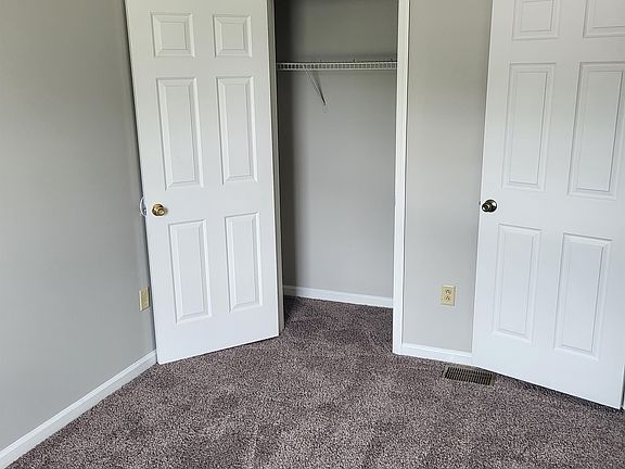 5th image of 341 E Irvine St #1