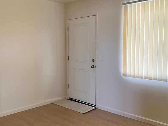 3rd image of 2095 Lincoln Ave #C5