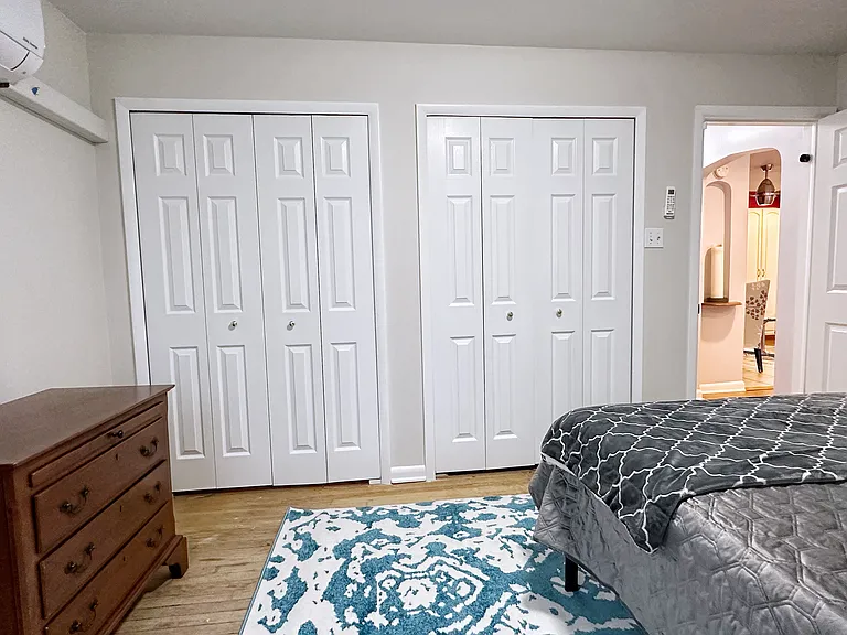 830 Newport St — Photo 7