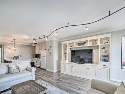 125 Surf Way APT 332, Monterey, CA, 93940