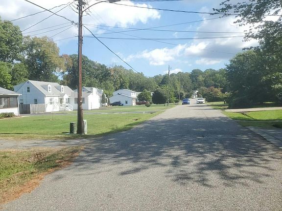 4th image of 15 Sunset Rd