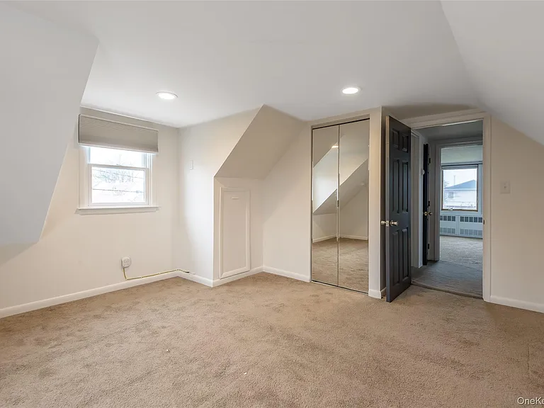 12 Prince St — Photo 15