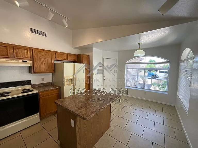 1619 W San Remo St — Photo 10