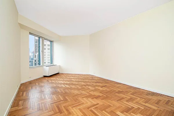 Rented by RELO REDAC INC. | media 24