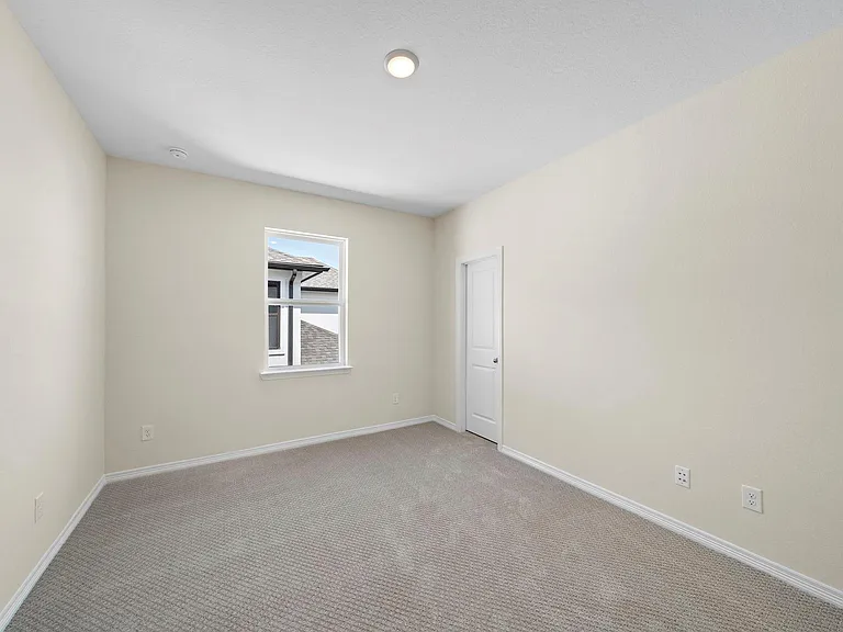 9806 Oakwood Trl — Photo 29