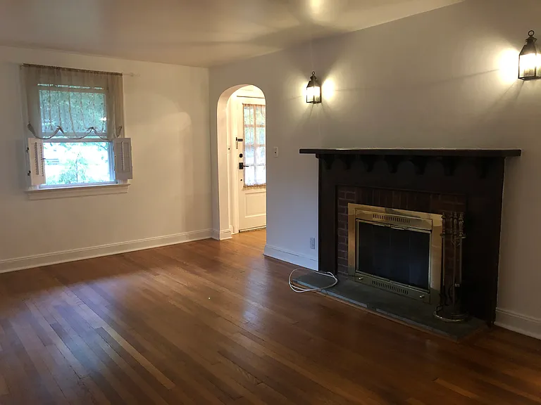 474 Grove St — Photo 11