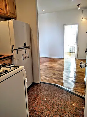 Rented by Union Square Property Management | media 21